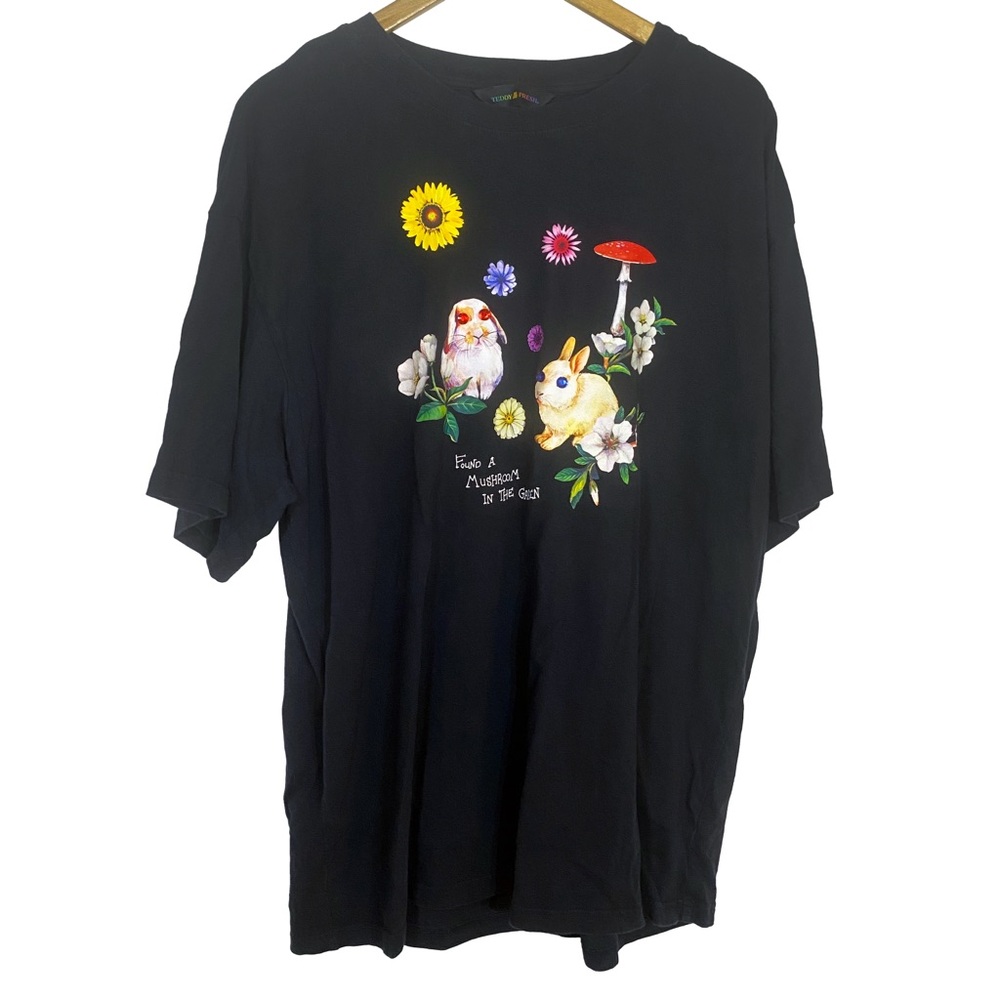 Teddy Fresh I Found a Mushroom in the Garden Bunny Rabbit Tee by Hila Klein XL